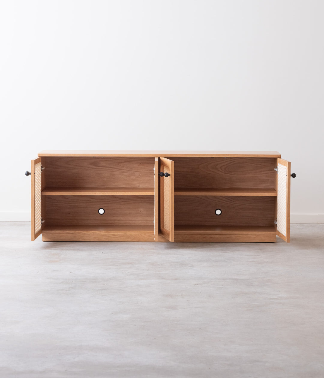 Bucktown Credenza – Hedge House Furniture
