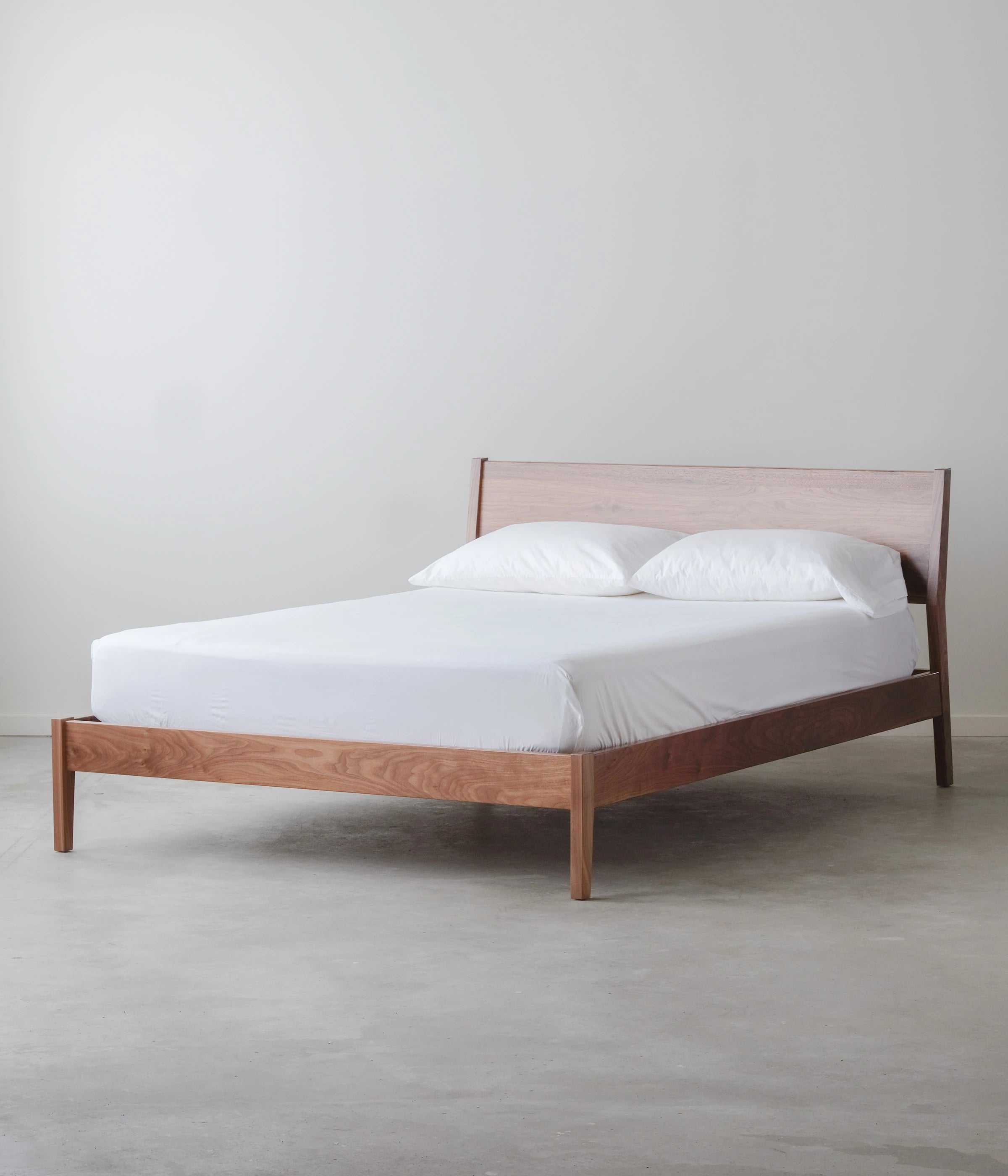 Hedge House Furniture Fulton Bed - Thumbnail 3