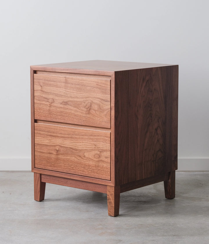 Walnut (18"W x 17.25"D x 23"H)